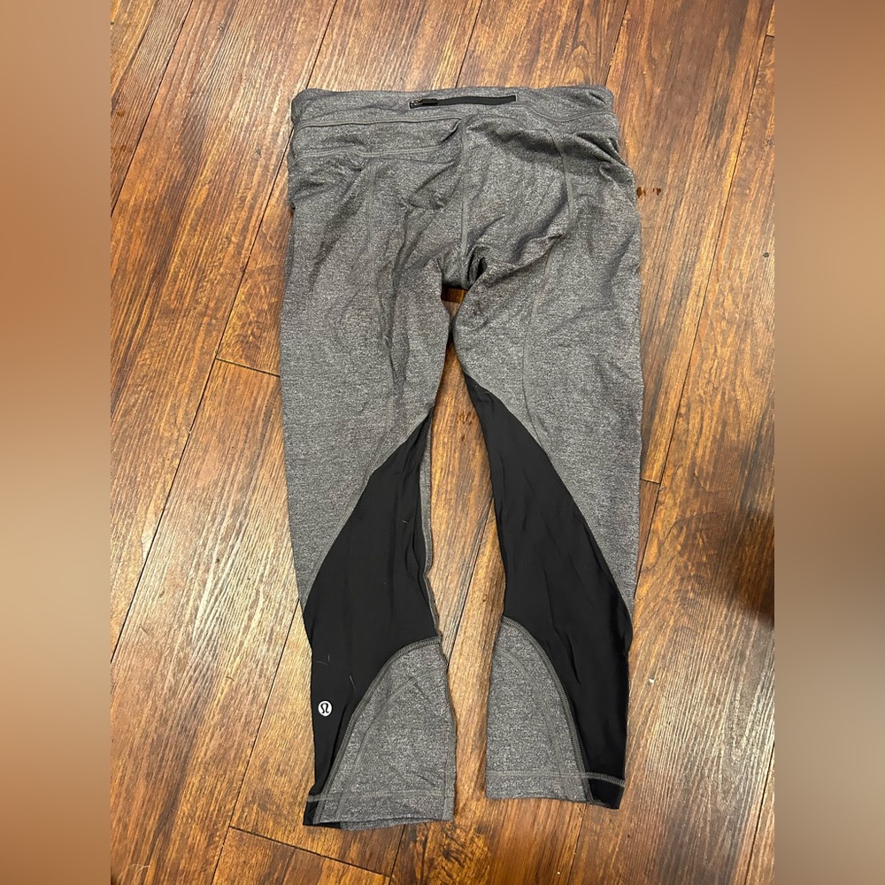 Lulu lemon crop size 6
